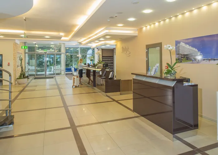 리조트 Sanatorium Uzdrowiskowe Baltyk 코워브제크